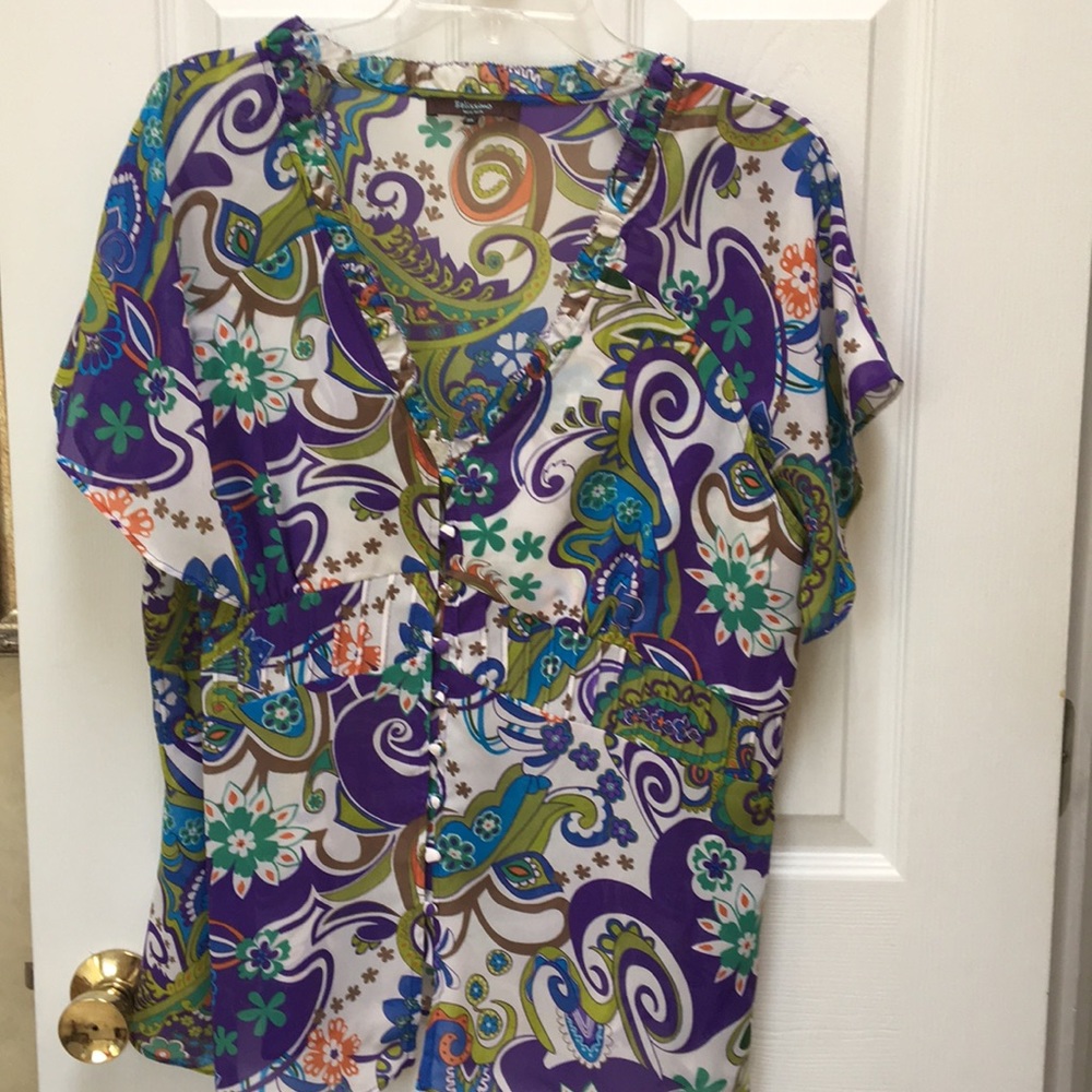 Multicolored shirt sleeve blouse